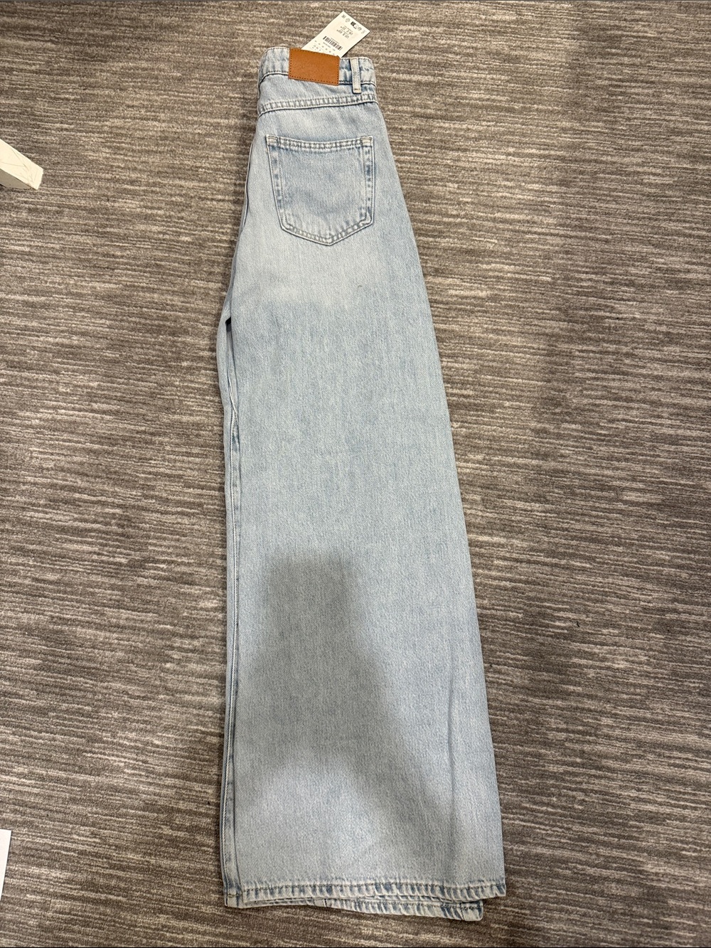Zara Light Blue Wide-Leg Jeans - Picture 2 of 3